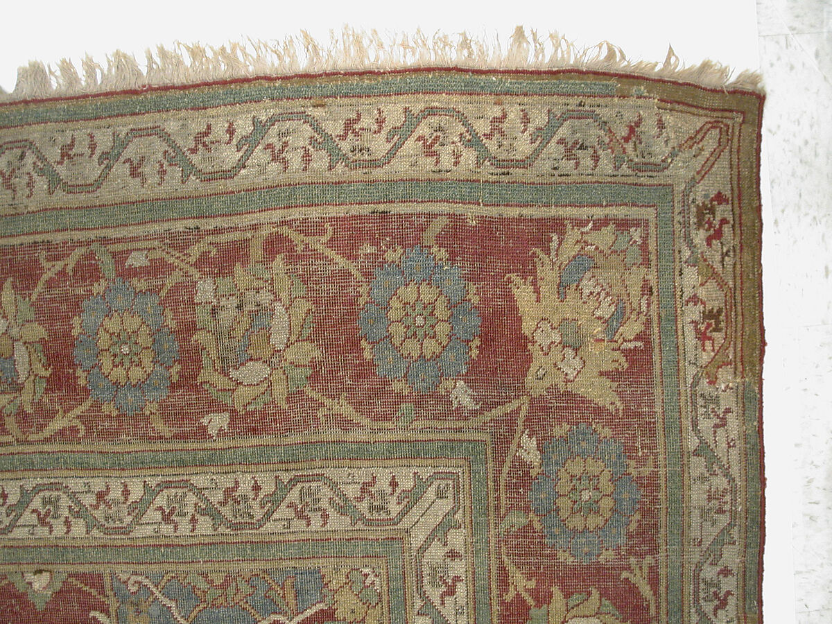 Carpet, Wool (warp, weft and pile); asymmetrically knotted pile