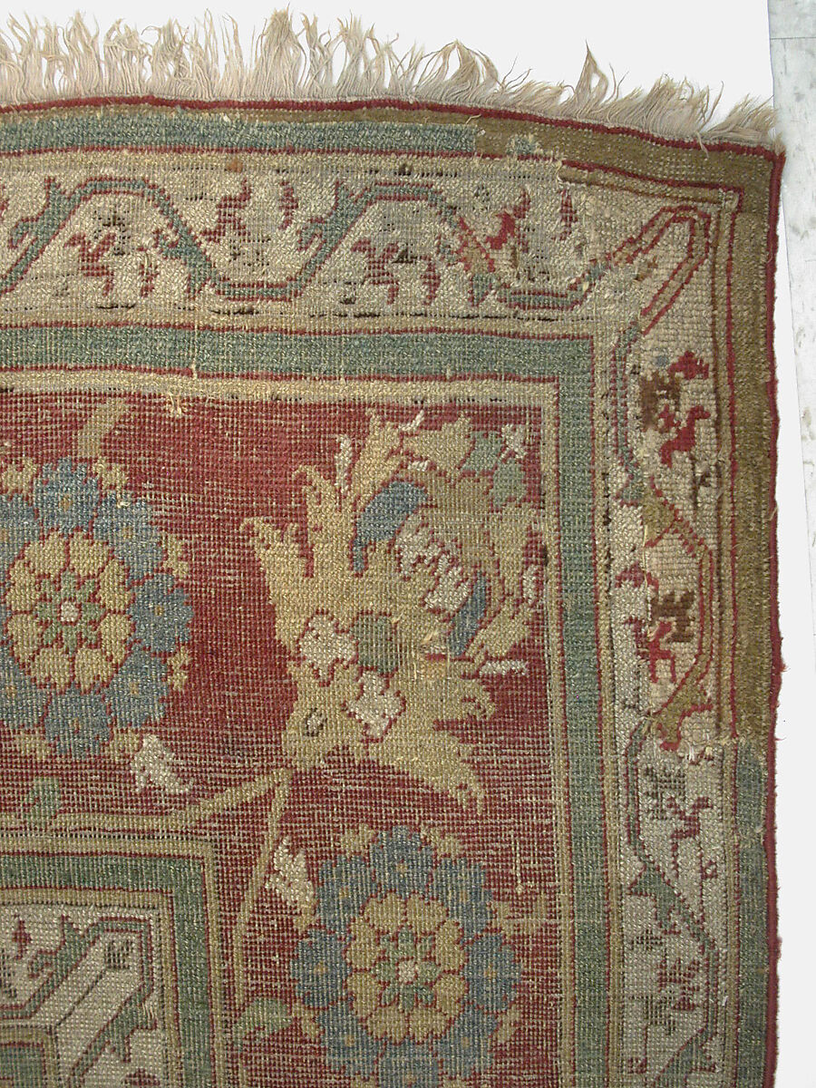 Carpet, Wool (warp, weft and pile); asymmetrically knotted pile