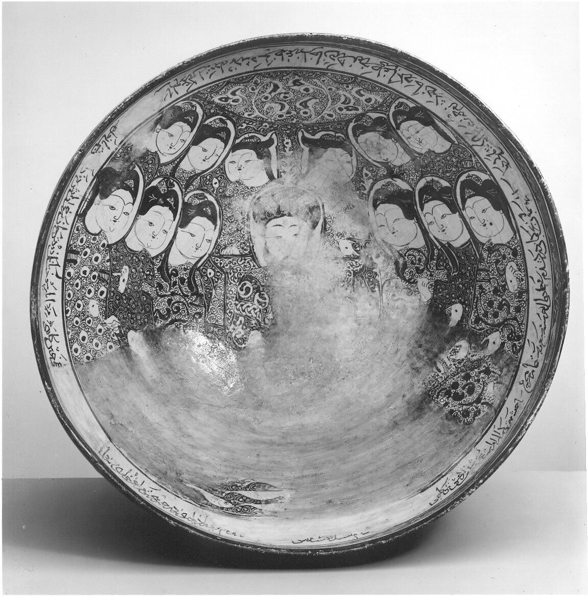 Bowl, Stonepaste; luster-painted on opaque white glaze