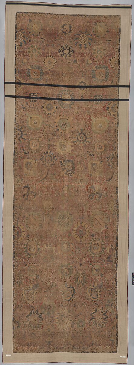 Vase Carpet, Cotton (warp and weft), silk (weft), wool (weft and pile); asymmetrically knotted pile