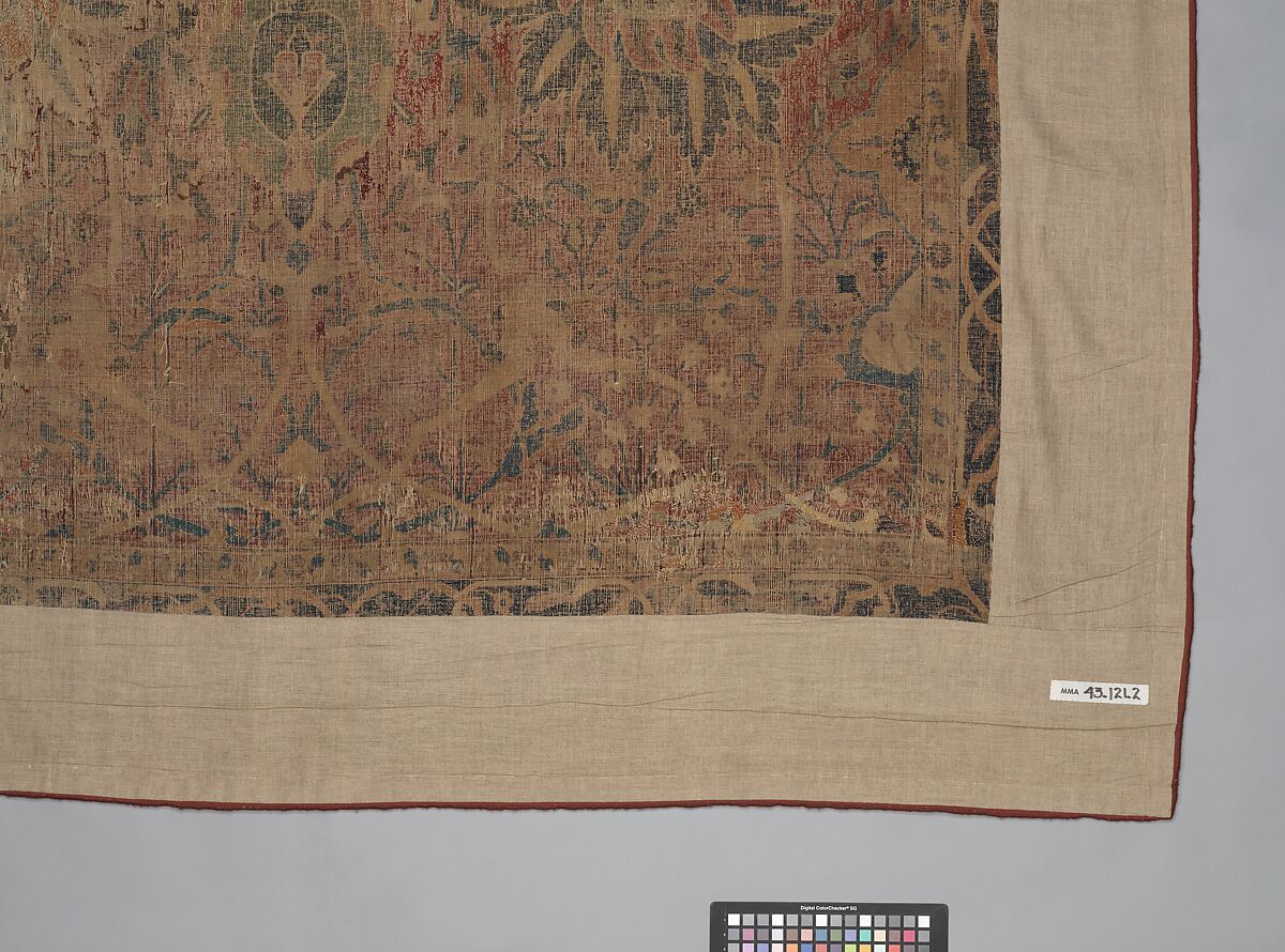 Vase Carpet, Cotton (warp and weft), silk (weft), wool (weft and pile); asymmetrically knotted pile