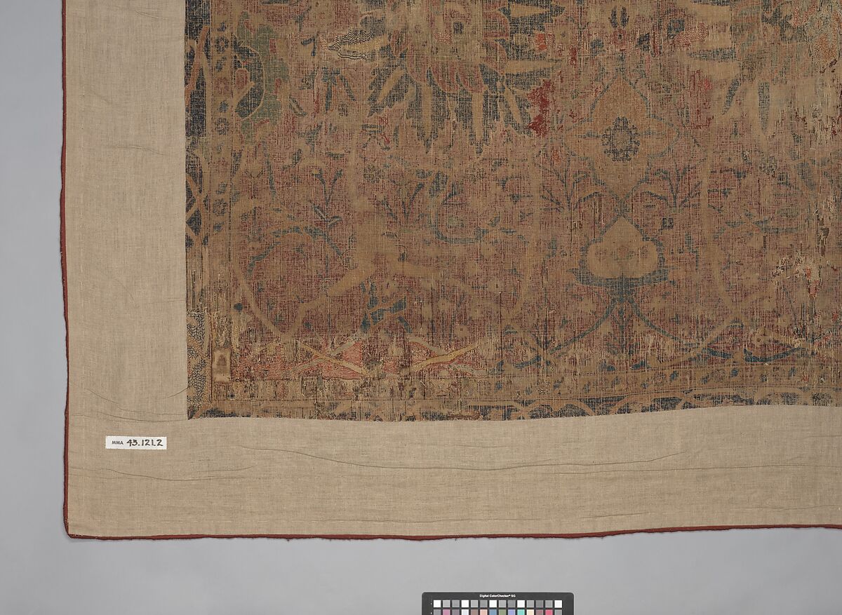 Vase Carpet, Cotton (warp and weft), silk (weft), wool (weft and pile); asymmetrically knotted pile