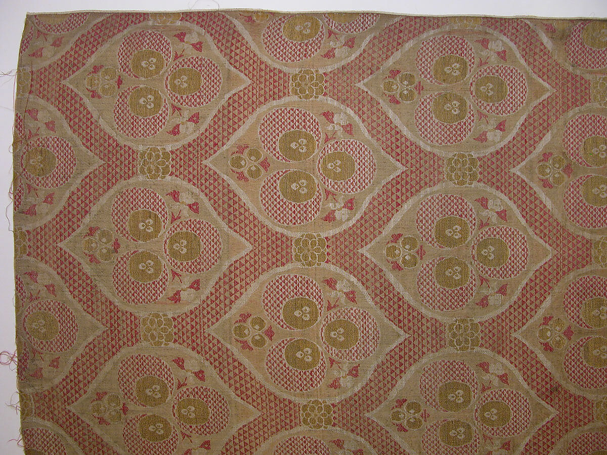 Textile Fragment, Silk, metal wrapped thread; lampas (kemha)