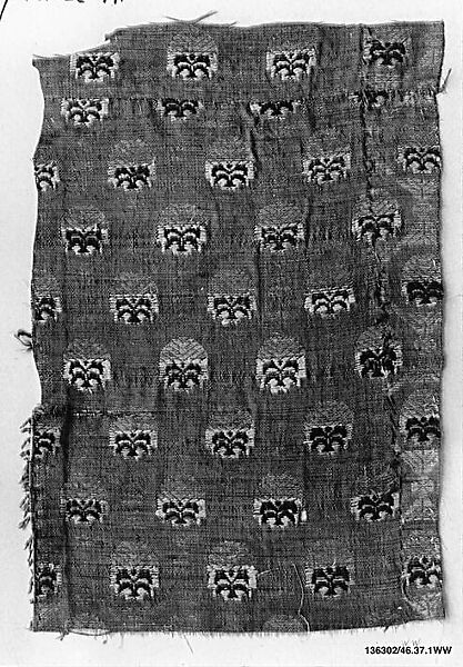 Textile Fragment, Silk, cotton, and metal wrapped thread; brocaded 