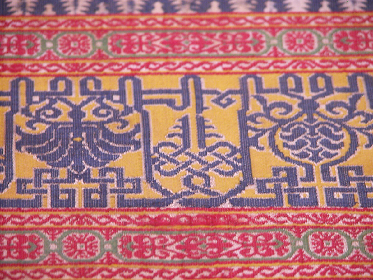 Textile Fragment, Silk; lampas