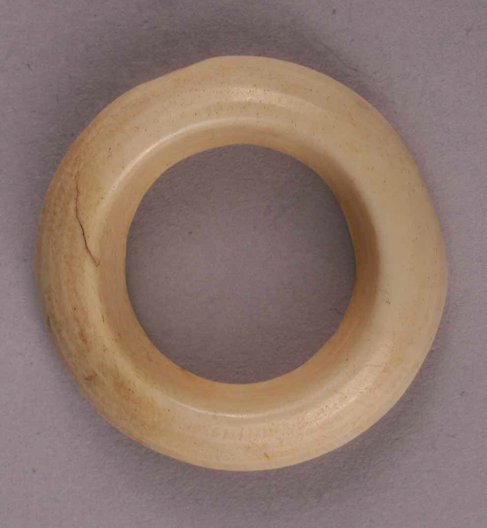 Ring, Bone 