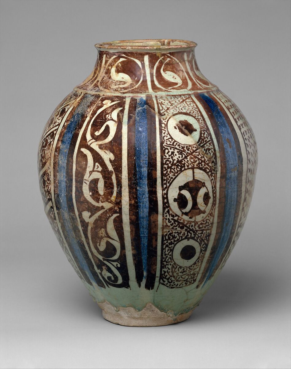 Jar, Stonepaste; painted in luster and blue on opaque white glaze under transparent colorless glaze 