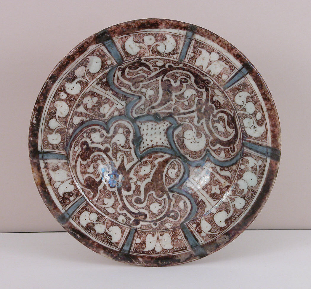 Footed Bowl, Stonepaste; underglaze painted in blue, luster-painted on transparent glaze 
