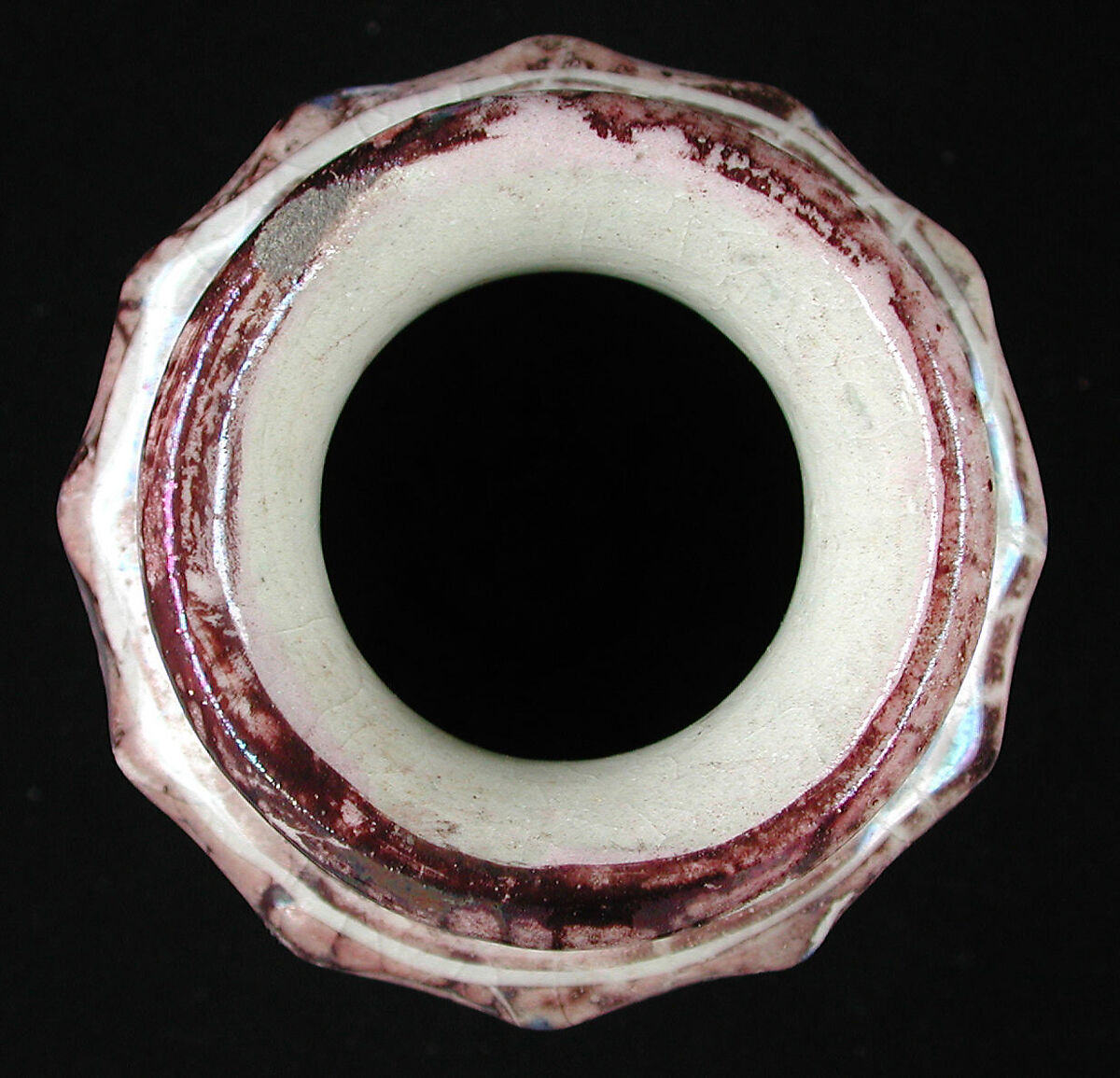 Jar, Stonepaste; painted in luster and blue on opaque white glaze under transparent colorless glaze