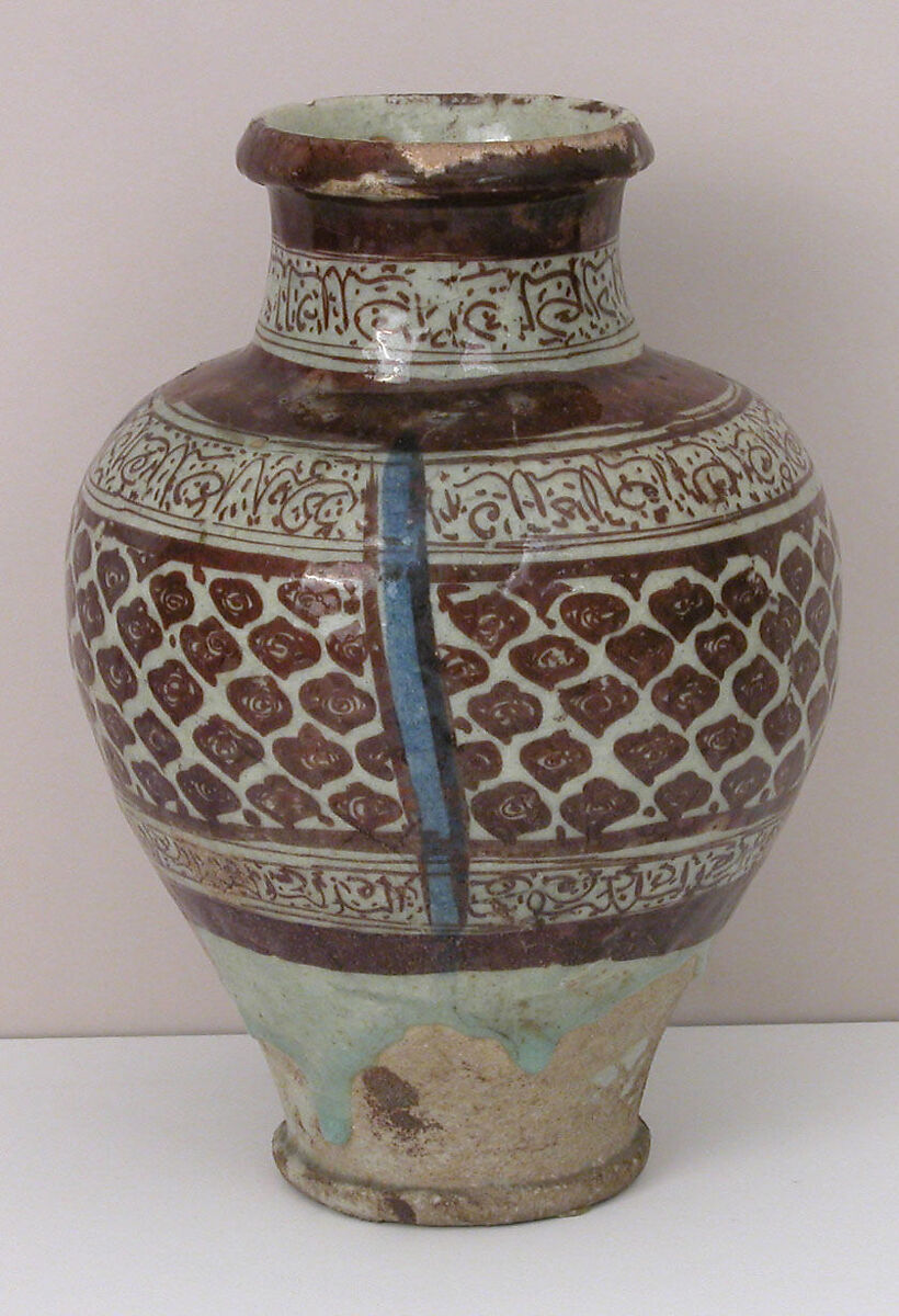 Jar, Stonepaste; underglaze painted in blue, luster-painted on transparent glaze