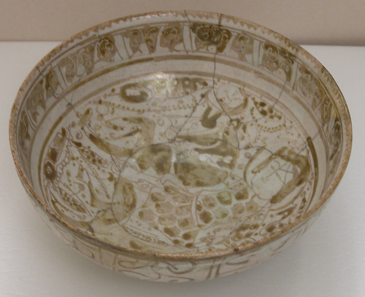 Bowl, Stonepaste; glazed and luster-painted 