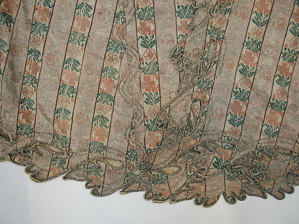 Robe (Yelek), Robe: Silk, metal wrapped thread; brocaded
Trim: Metal wrapped thread; braided