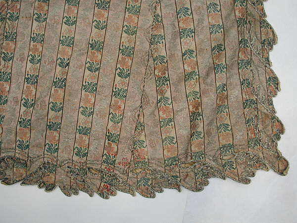 Robe (Yelek), Robe: Silk, metal wrapped thread; brocaded
Trim: Metal wrapped thread; braided