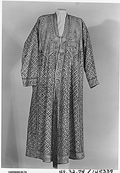 Coat (Chuga), Wool, metal wrapped thread; twill weave, embroidered