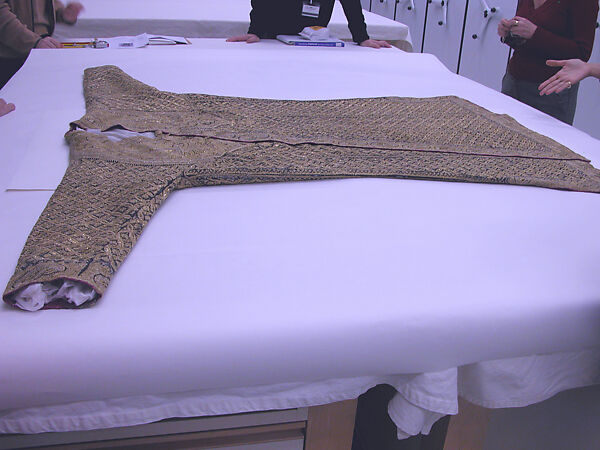 Coat (Chuga), Wool, metal wrapped thread; twill weave, embroidered