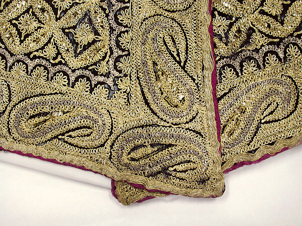 Coat (Chuga), Wool, metal wrapped thread; twill weave, embroidered