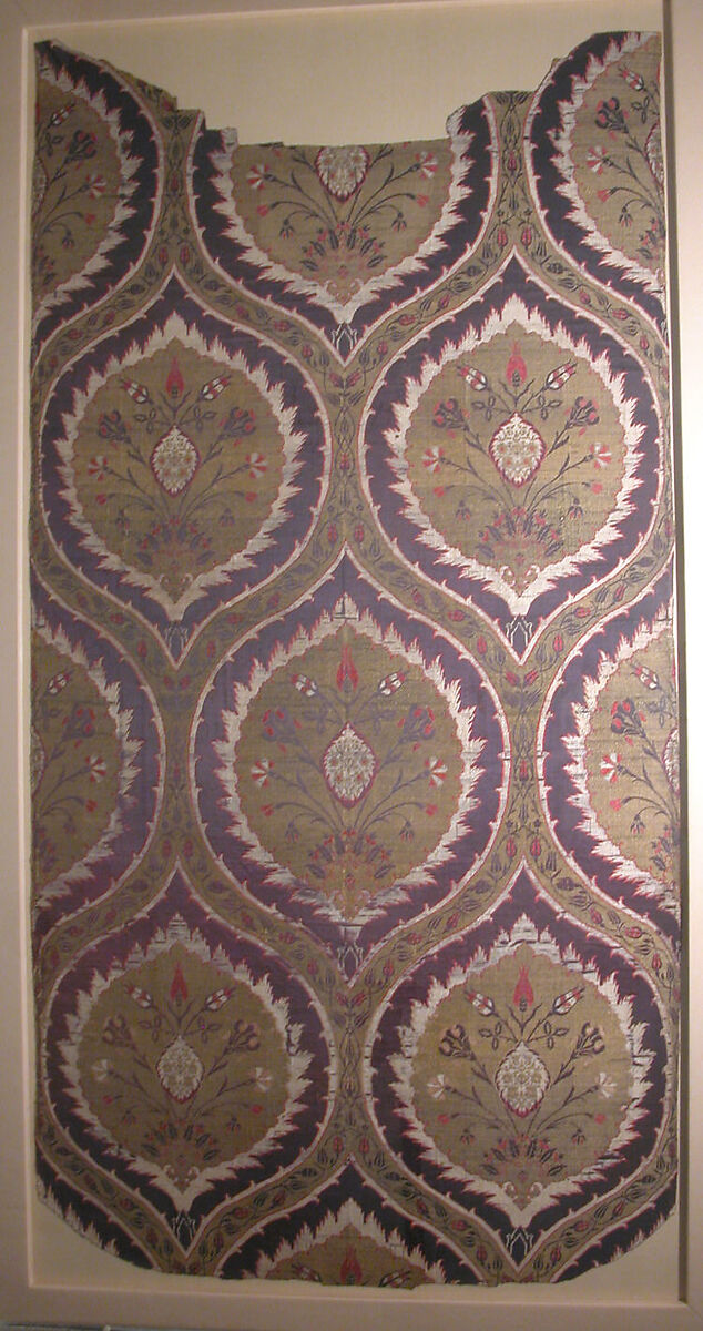 Fragmentary Loom Width with Ogival Pattern, Silk, metal wrapped thread; lampas (kemha)