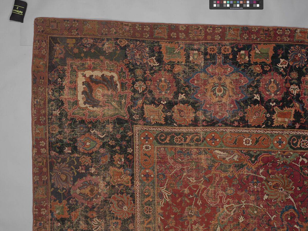 Carpet, Wool (warp, weft and pile); asymmetrically knotted pile