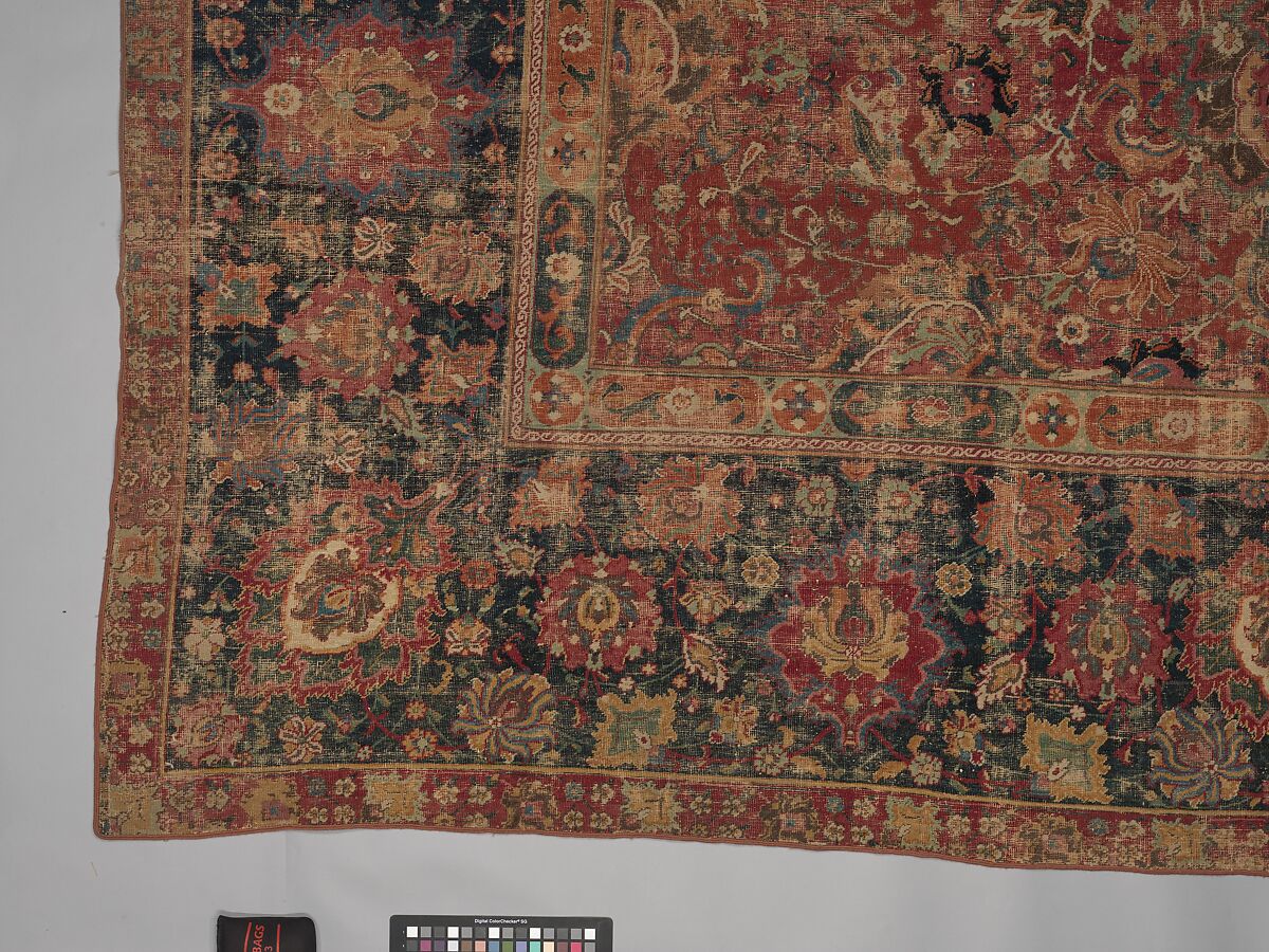 Carpet, Wool (warp, weft and pile); asymmetrically knotted pile