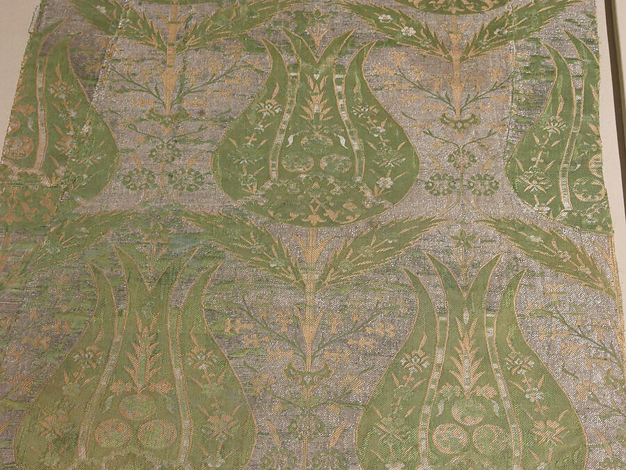 Textile Fragment, Silk, metal wrapped thread; lampas (kemha)