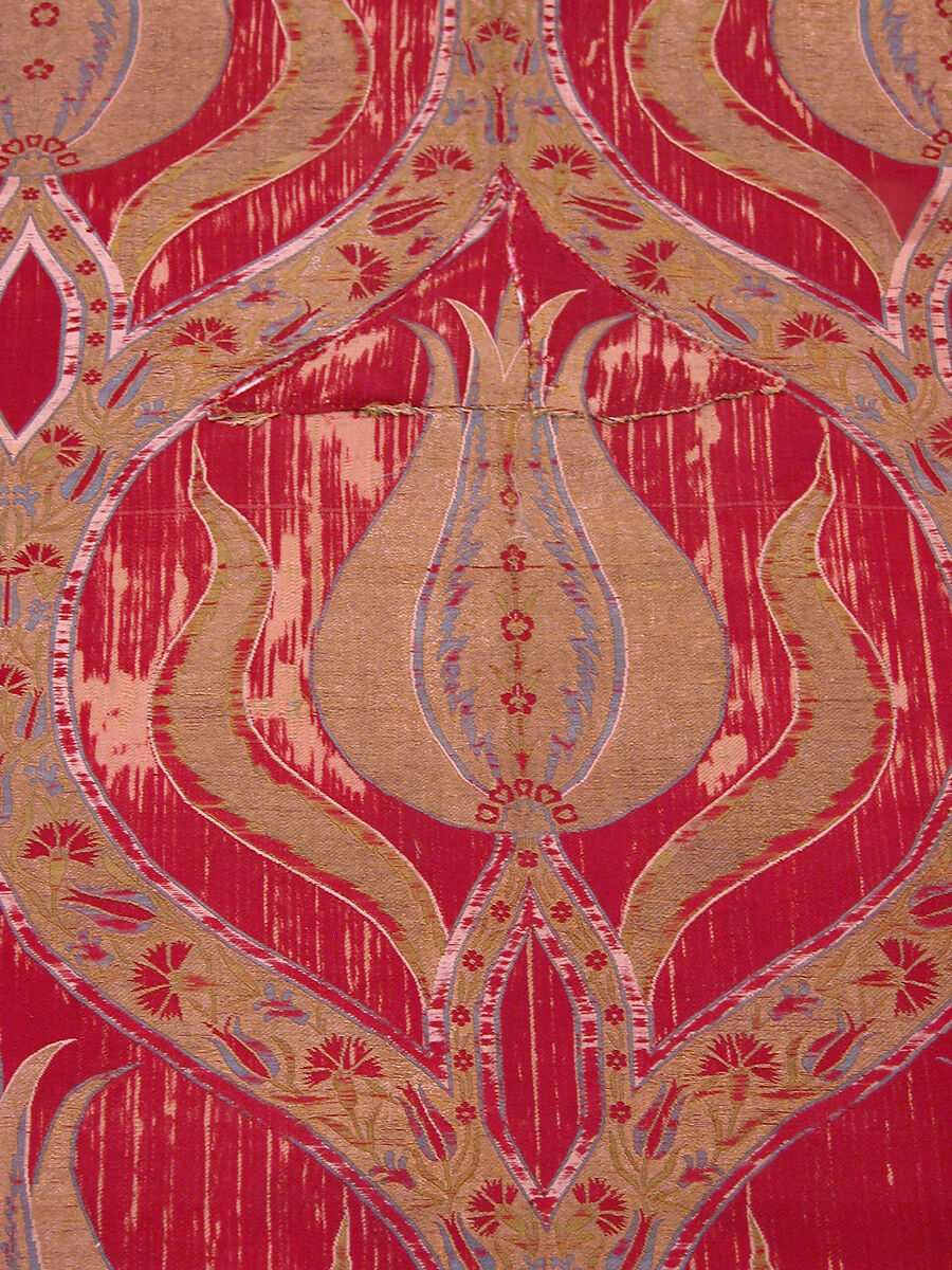 Textile Fragment, Silk, metal wrapped thread; lampas (kemha)