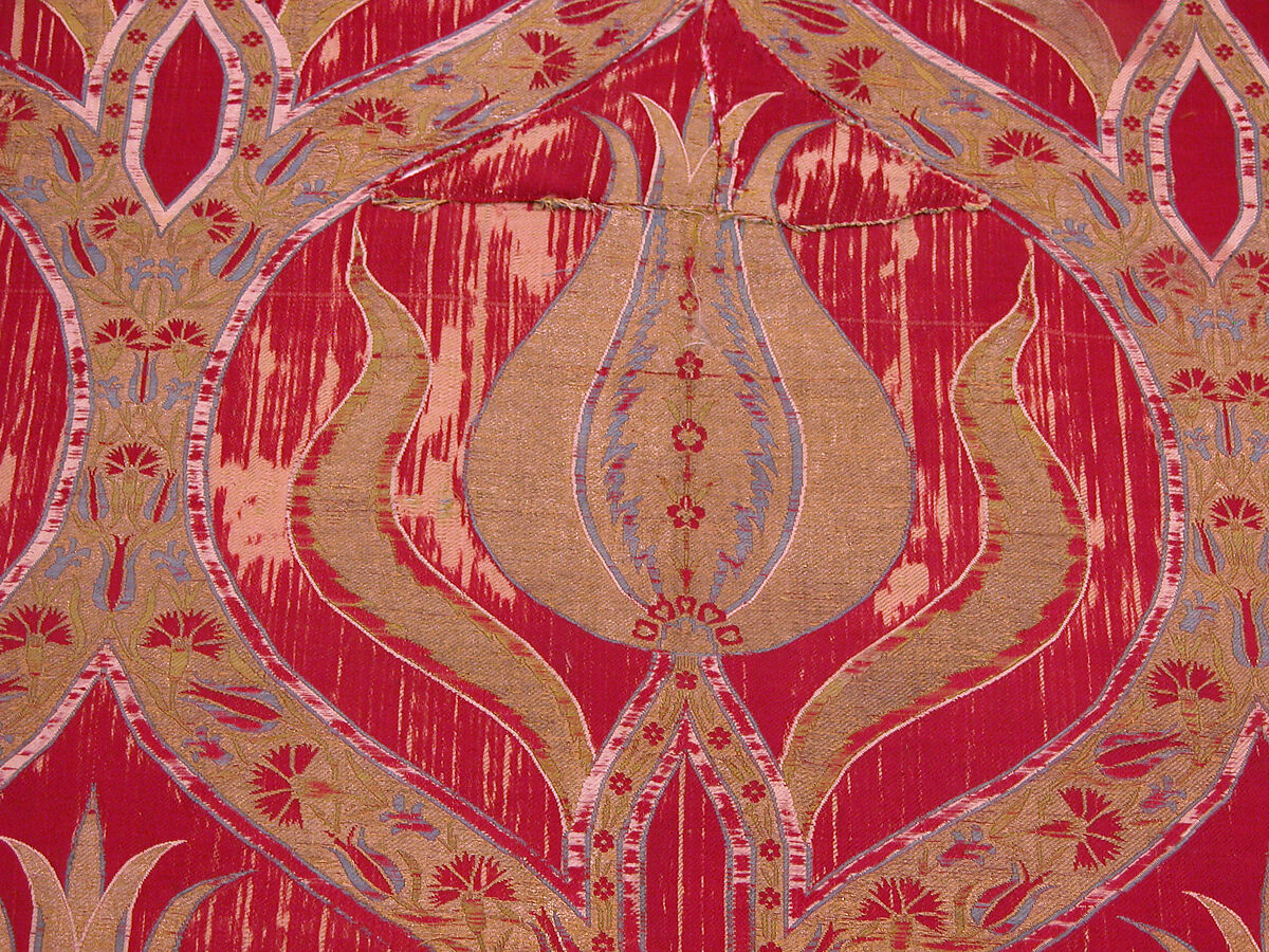 Textile Fragment, Silk, metal wrapped thread; lampas (kemha)