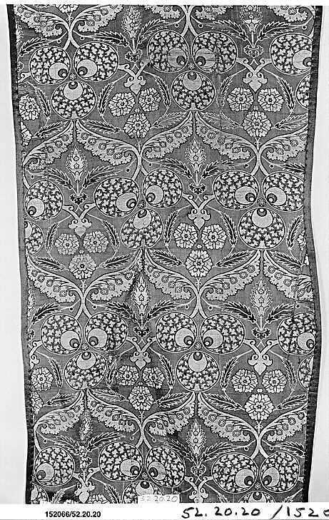 Rectangular Silk Fragment, Silk, metal wrapped thread; lampas (kemha)