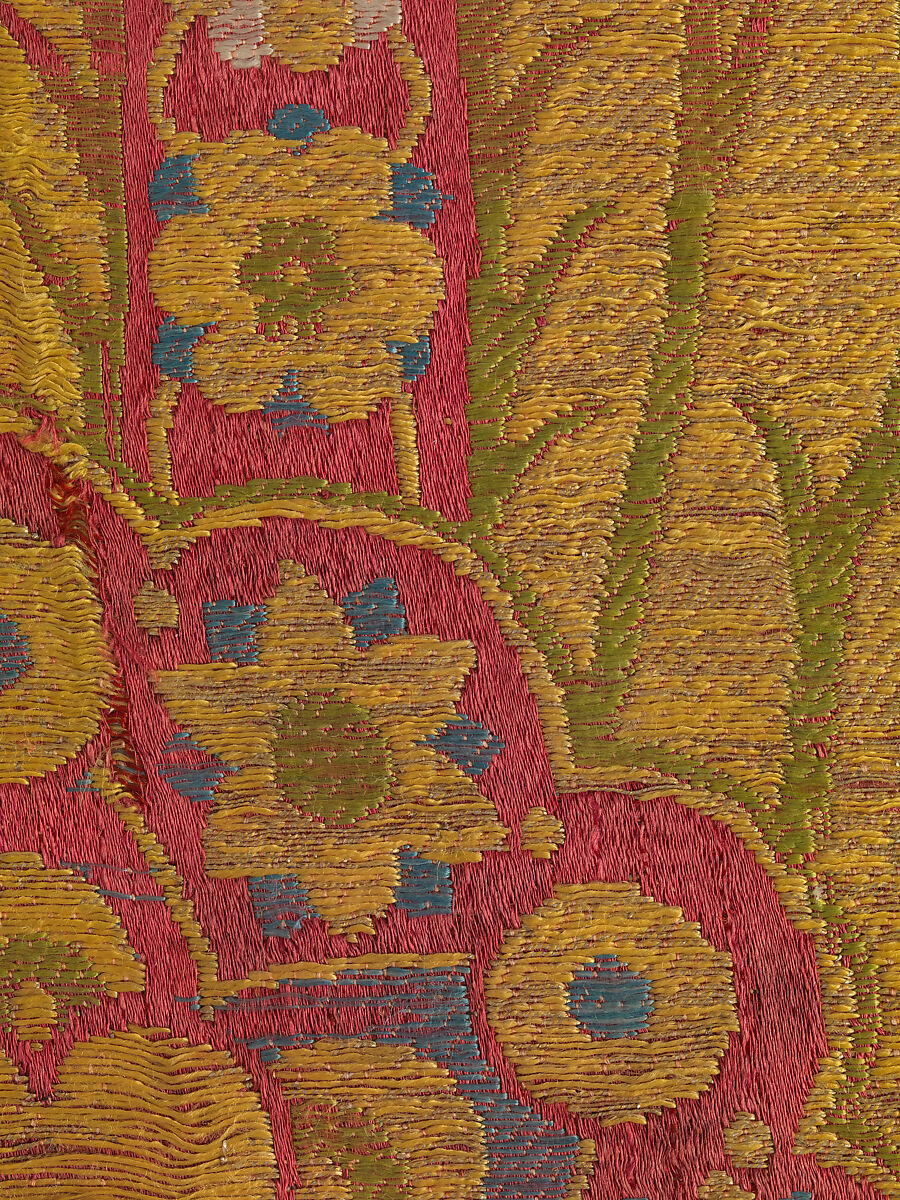 Silk Fragment with Wavy-vine Pattern on Green Ground, Silk, metal wrapped thread; lampas (kemha)