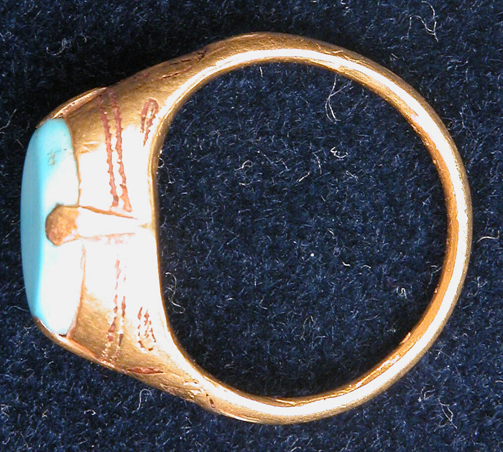 Ring, Gold and turquoise stone 