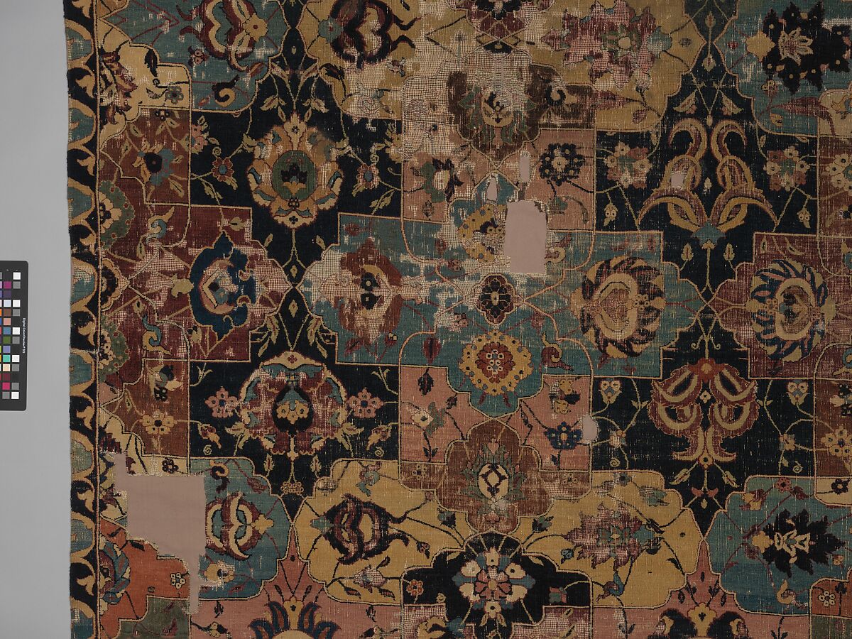 Vase-technique Carpet with Overlapping Cartouches, Cotton (warp), silk (weft), wool (weft and pile); asymmetrically knotted pile