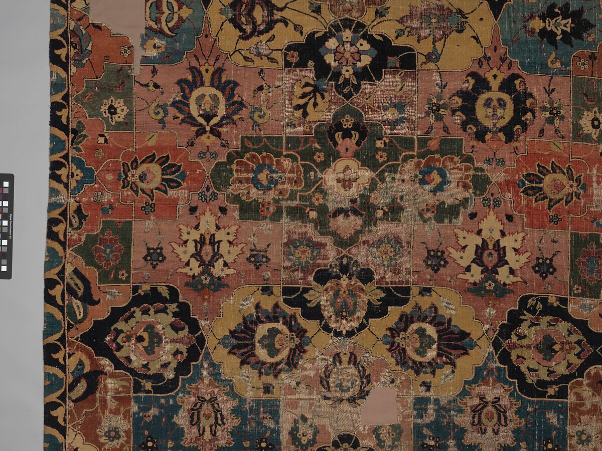 Vase-technique Carpet with Overlapping Cartouches, Cotton (warp), silk (weft), wool (weft and pile); asymmetrically knotted pile