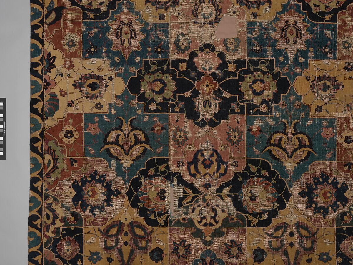Vase-technique Carpet with Overlapping Cartouches, Cotton (warp), silk (weft), wool (weft and pile); asymmetrically knotted pile