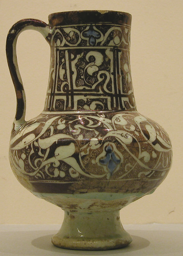 Ewer, Stonepaste; underglaze painted in blue, luster-painted on transparent glaze 