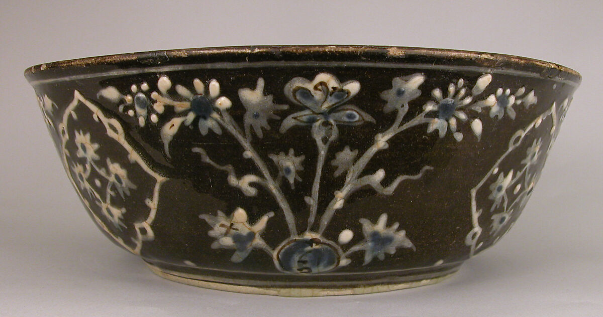 Bowl, Stonepaste; glazed