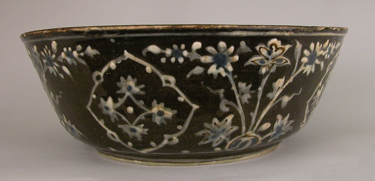 Bowl, Stonepaste; glazed