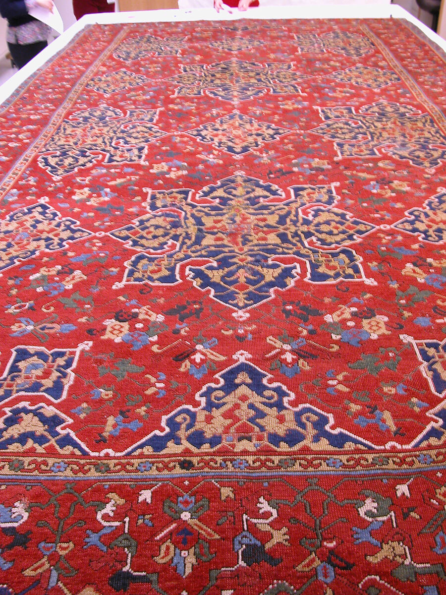 'Star Ushak' Carpet, Wool (warp, weft, and pile); symmetrically knotted pile