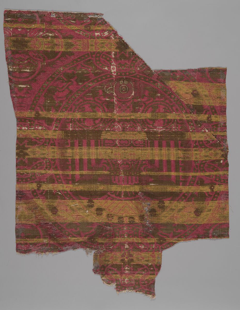 Textile Fragment from the Shrine of San Librada, Sigüenza Cathedral, Spain, Silk, metal wrapped thread; lampas