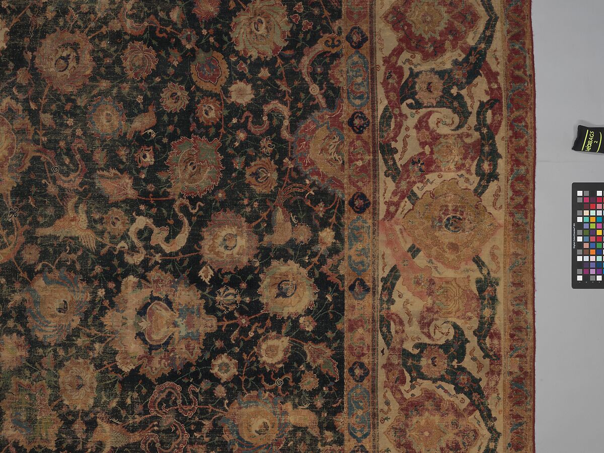 Carpet, Cotton (warp and weft), wool (pile); asymmetrically knotted pile