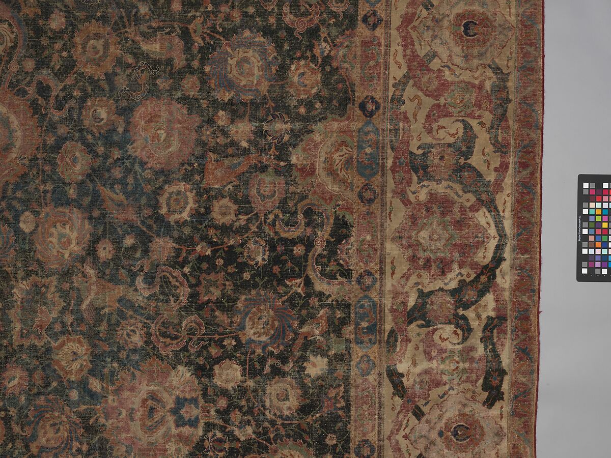 Carpet, Cotton (warp and weft), wool (pile); asymmetrically knotted pile