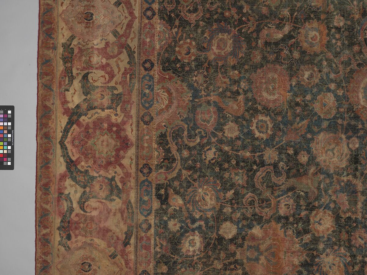 Carpet, Cotton (warp and weft), wool (pile); asymmetrically knotted pile