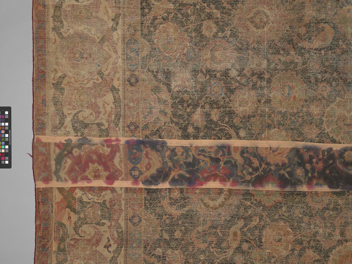 Carpet, Cotton (warp and weft), wool (pile); asymmetrically knotted pile