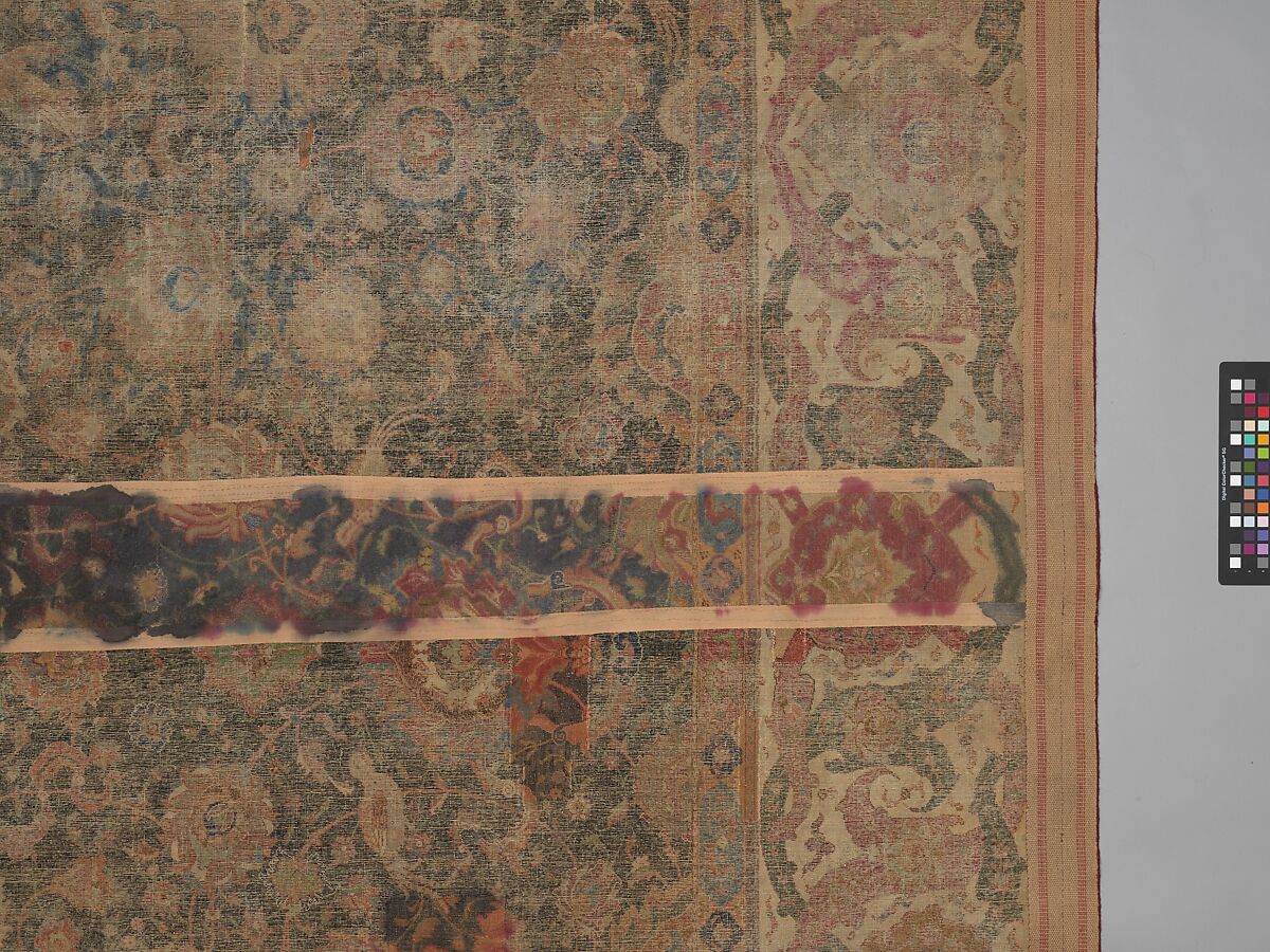 Carpet, Cotton (warp and weft), wool (pile); asymmetrically knotted pile