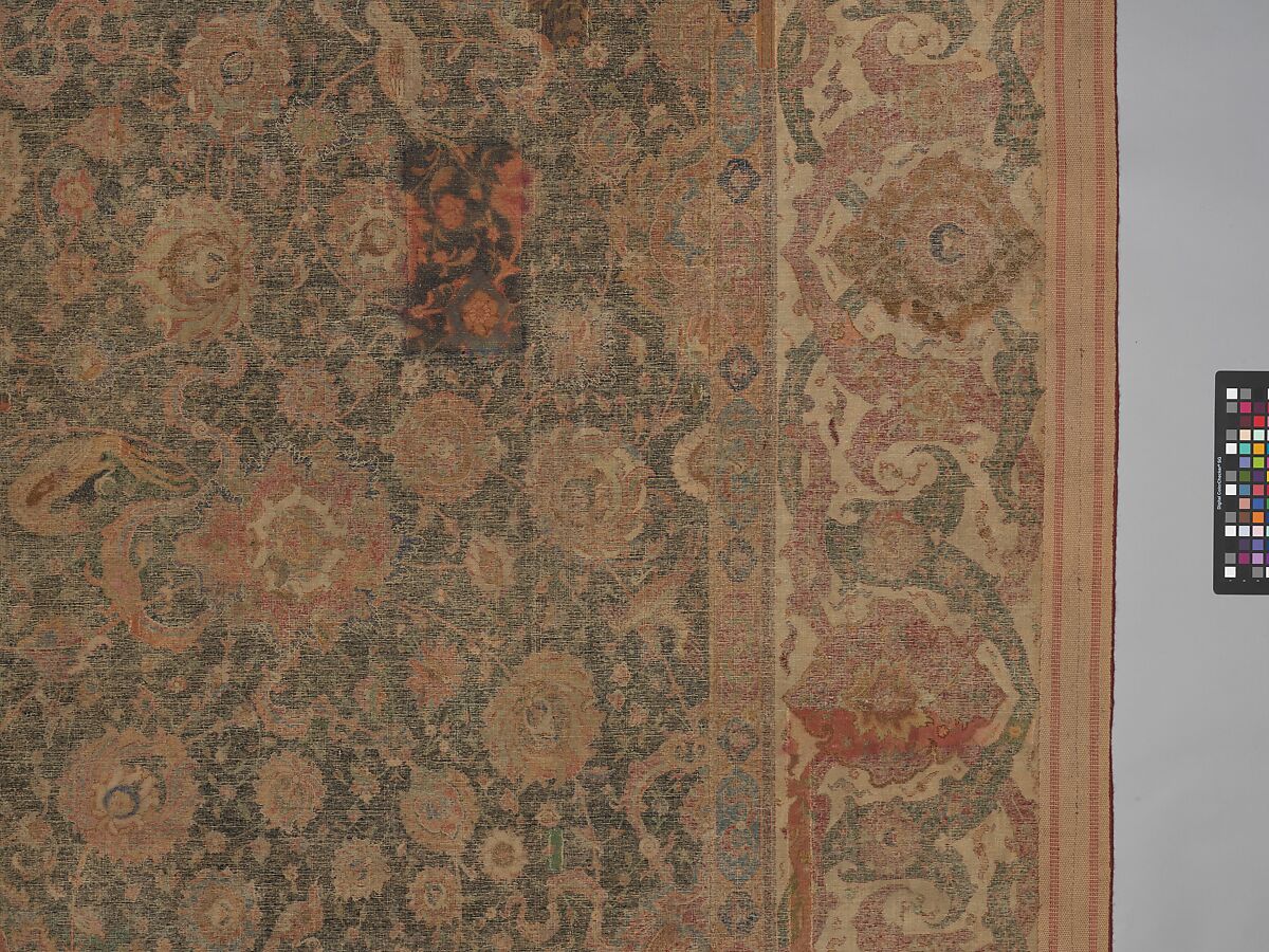 Carpet, Cotton (warp and weft), wool (pile); asymmetrically knotted pile