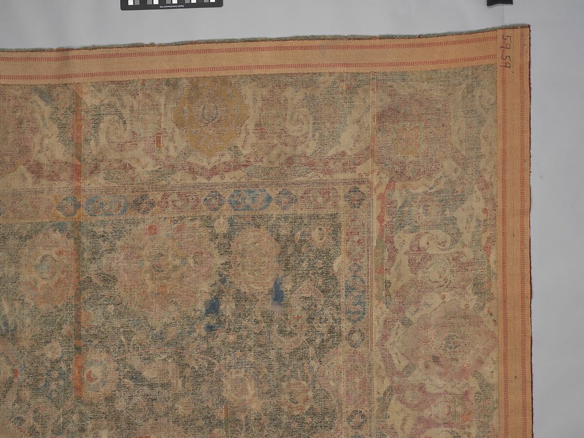 Carpet, Cotton (warp and weft), wool (pile); asymmetrically knotted pile