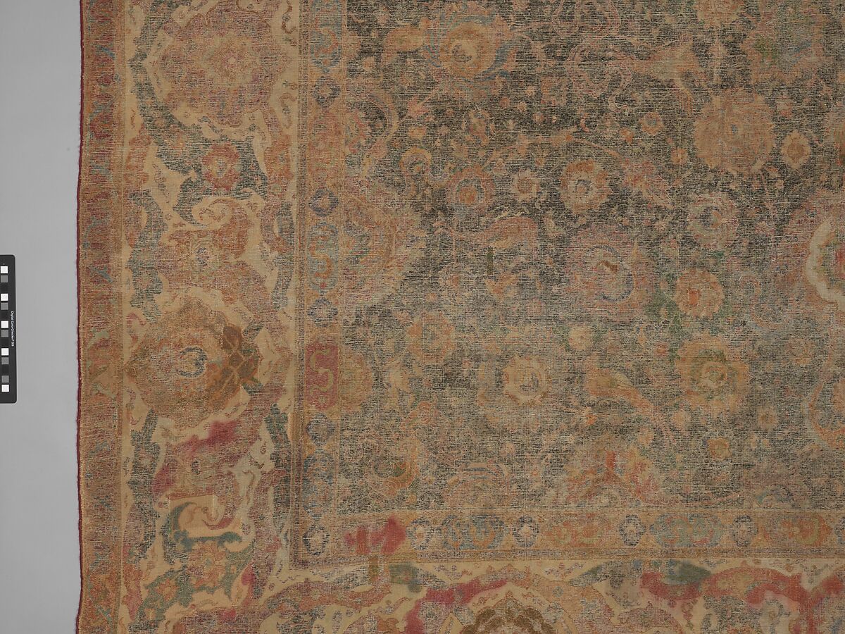 Carpet, Cotton (warp and weft), wool (pile); asymmetrically knotted pile