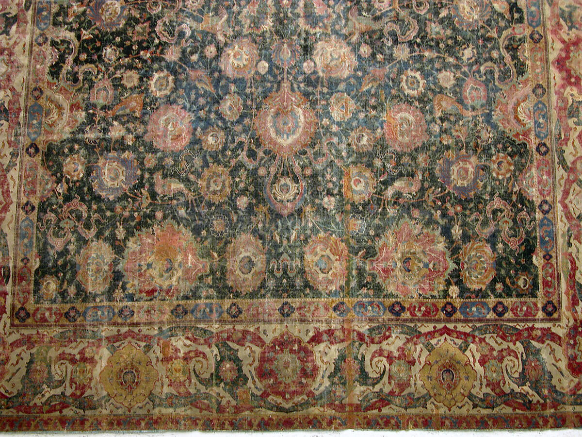 Carpet, Cotton (warp and weft), wool (pile); asymmetrically knotted pile