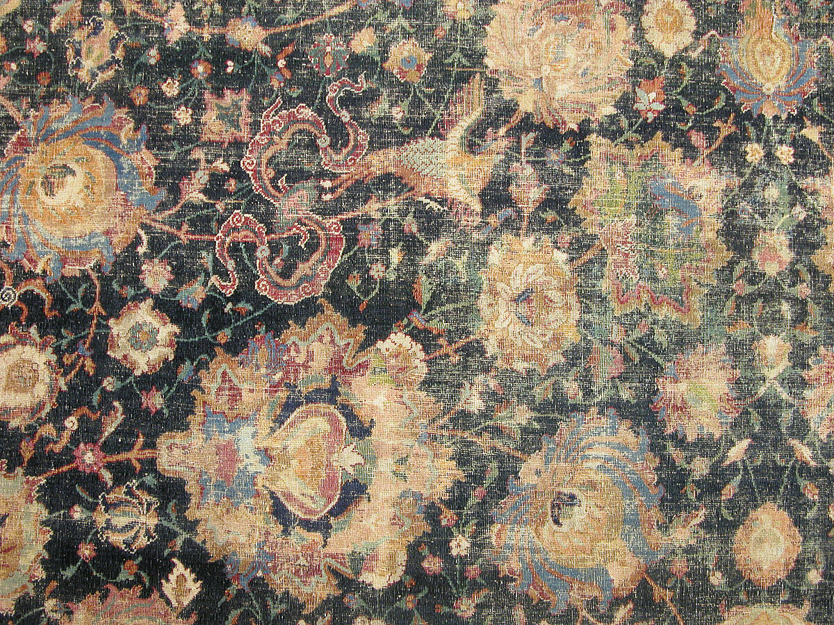 Carpet, Cotton (warp and weft), wool (pile); asymmetrically knotted pile