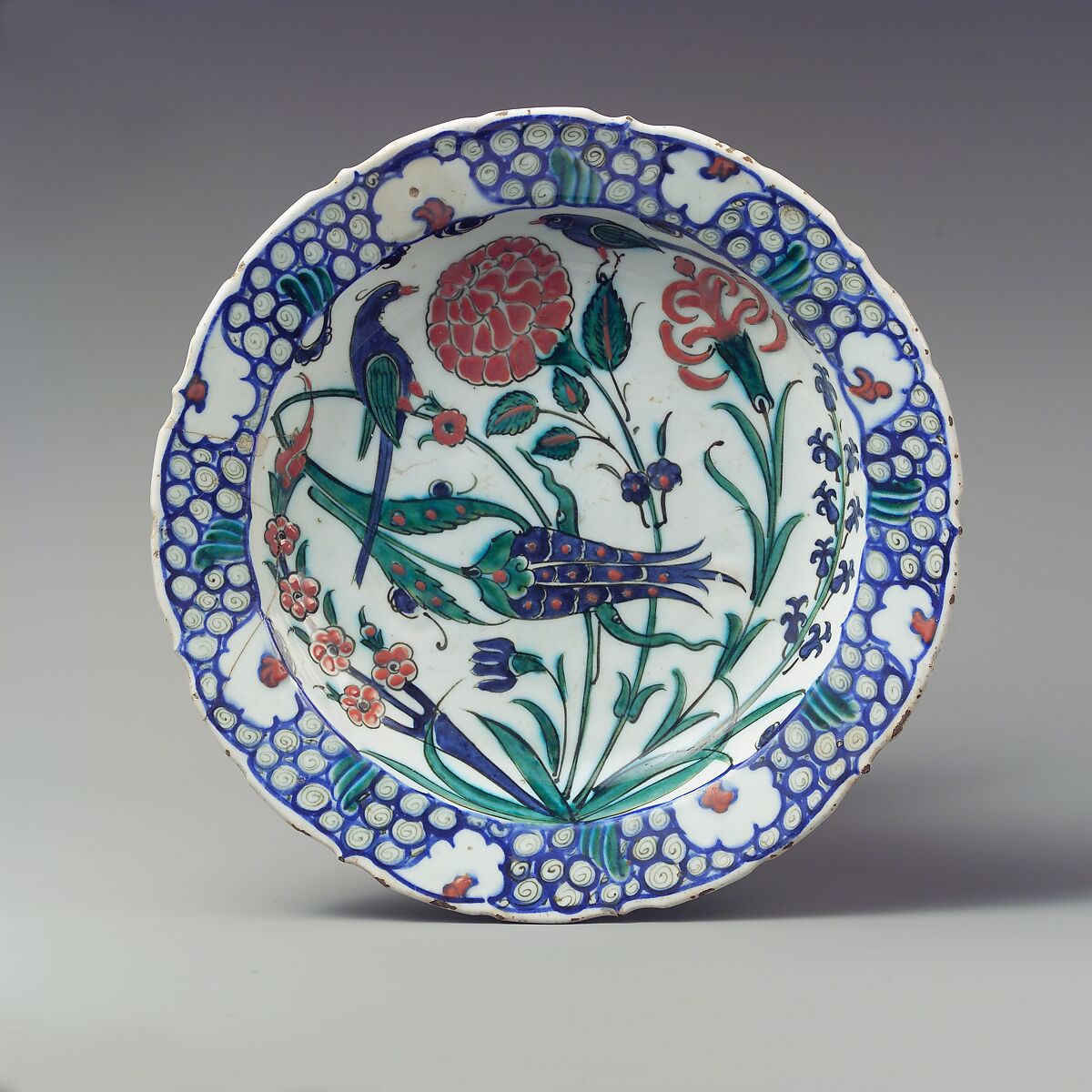 Dish Depicting Two Birds among Flowering Plants