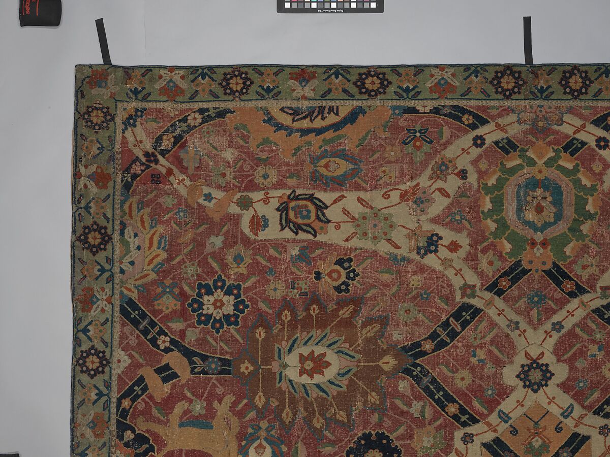 Carpet, Cotton (warp and weft), wool (weft and pile); asymmetrically knotted pile