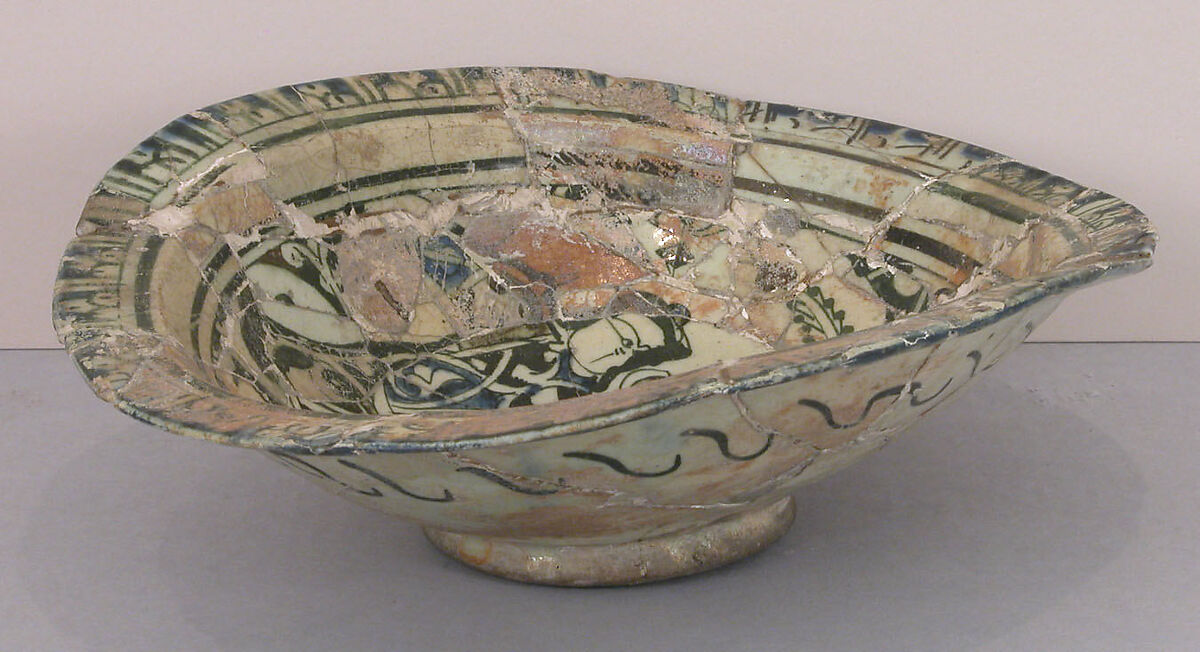 Bowl, Stonepaste; underglaze painted